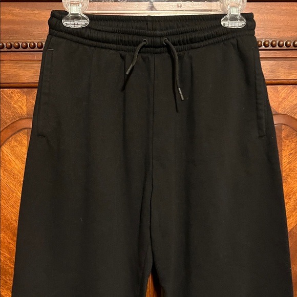 Jordan Kids Black Joggers with Red and White Details - Picture 10 of 13